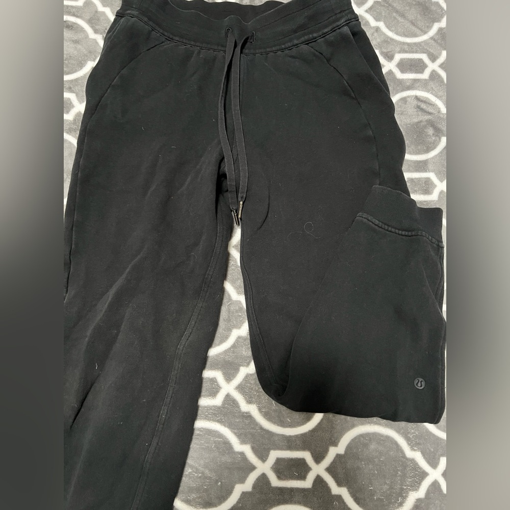 Lululemon scuba joggers